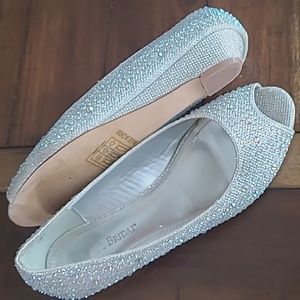 David's Bridal silver rhinestone kitten  heel flats 8
